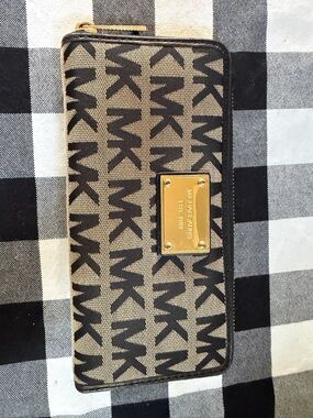 Michael Kors Beige and Black MK Monogram Crossbody with Gold Plaque